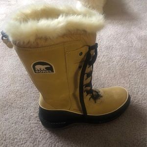 SOREL Tivoli IV Womens Tall Tan Boots